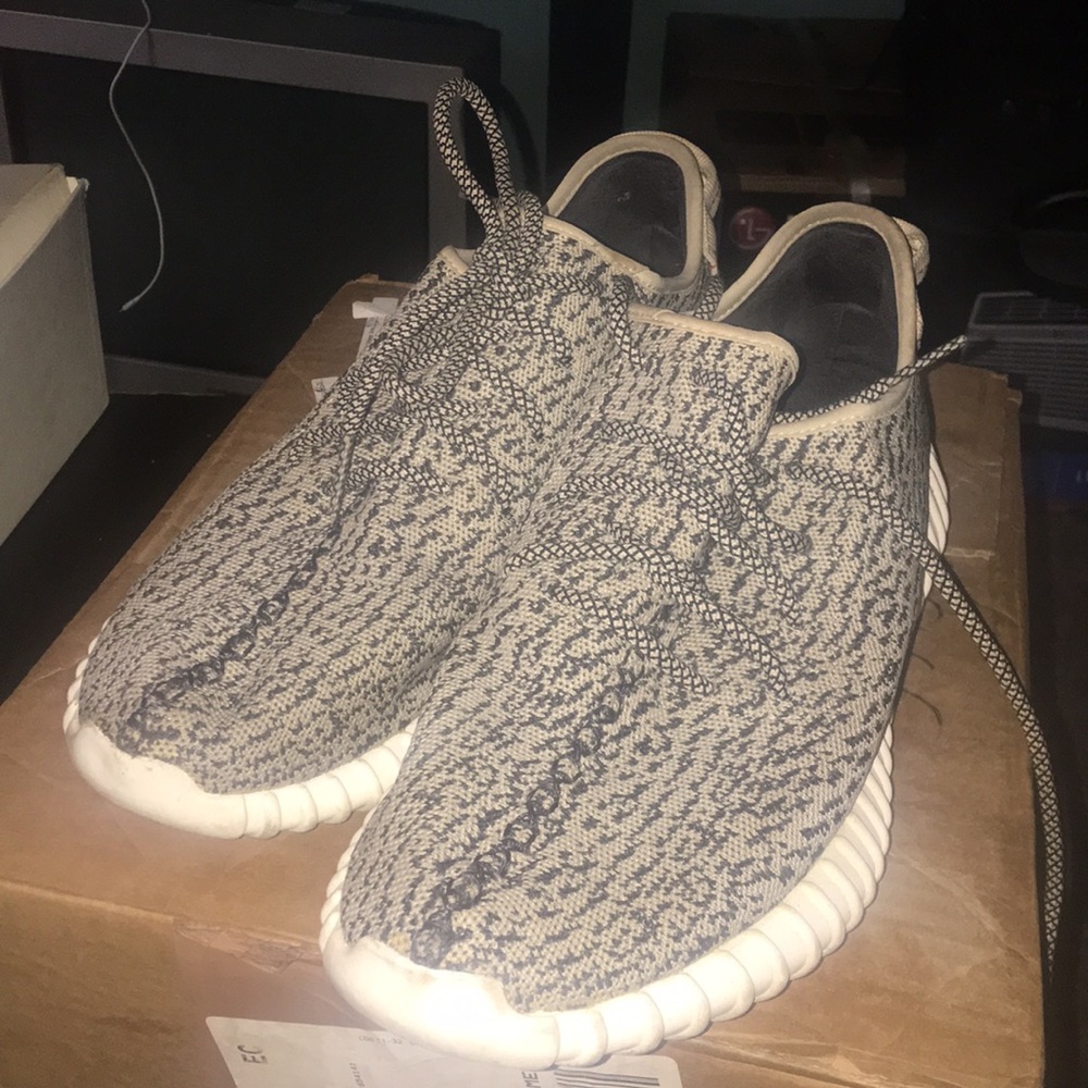 Used pair of Yeezy turtle doves.